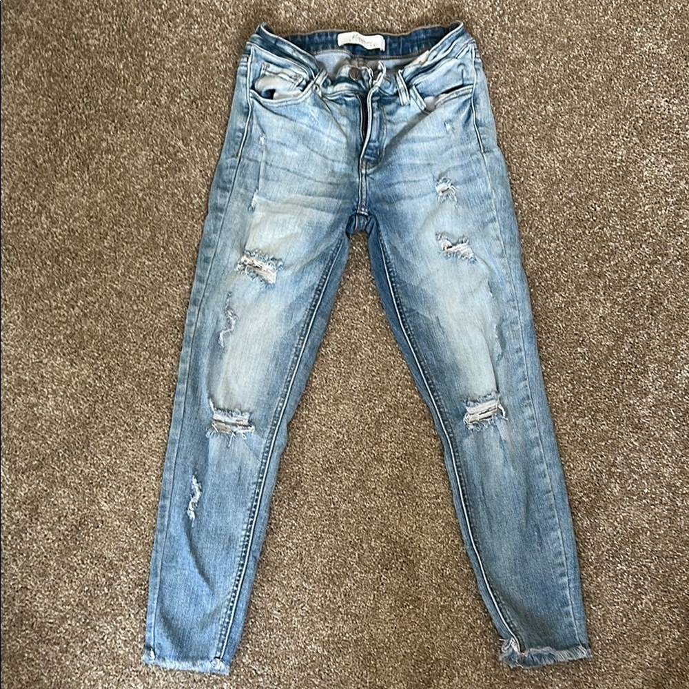 KanCan skinny ankle jeans